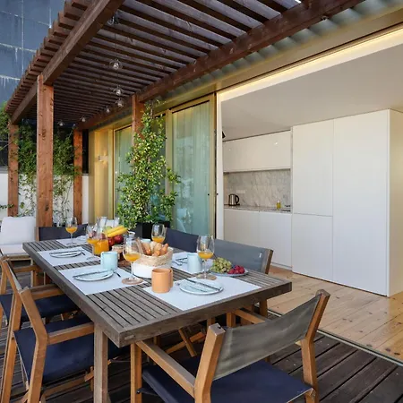 The Skyline Penthouse By The Portuguese Butler Apartamento